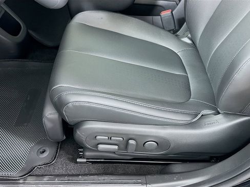 New 2026 Hyundai Ioniq 5 Limited image 21