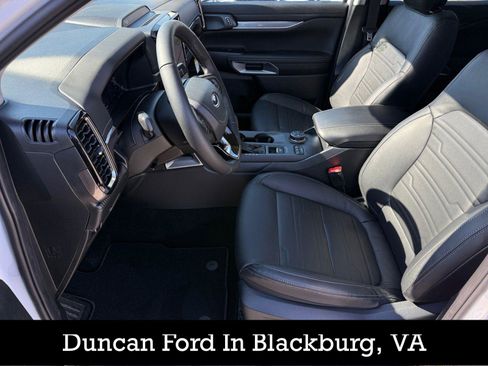 New 2025 Ford Ranger Lariat w/ FX4 Off-Road Package image 11