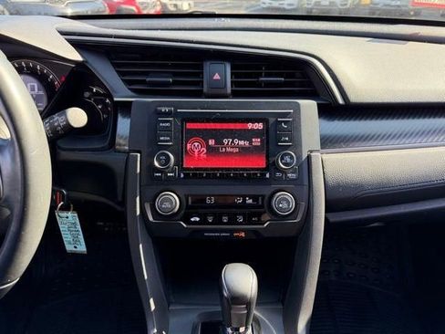 Used 2018 Honda Civic Sport image 16