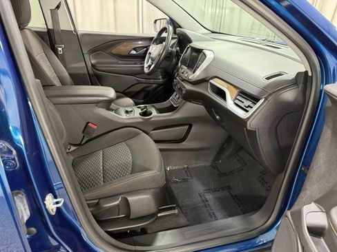 Used 2019 GMC Terrain SLE w/ Driver Convenience Package AWD/4WD image 11