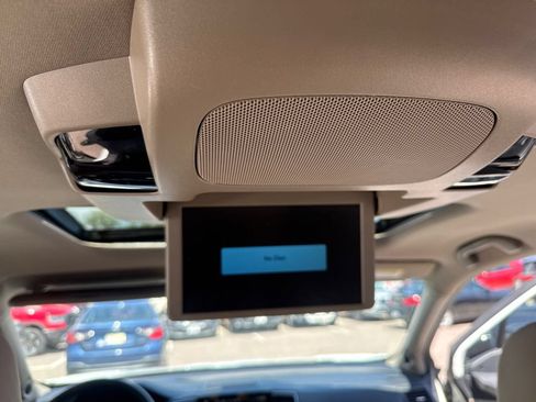 Used 2020 Honda Pilot Touring image 19