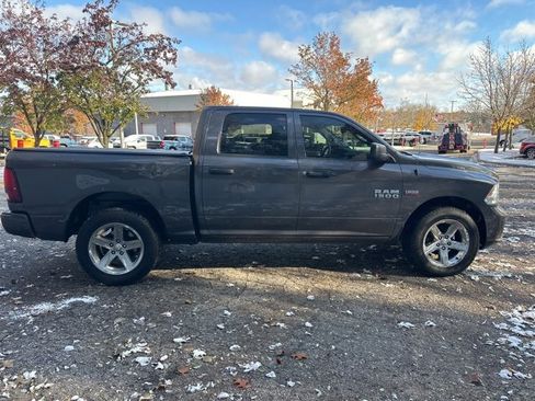 Used 2014 RAM 1500 Express image 6