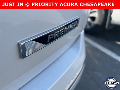 Used 2018 Chevrolet Traverse Premier image 24