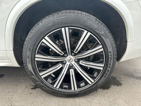 Certified 2024 Volvo XC90 B5 Core w/ Protection Package Premier image 9