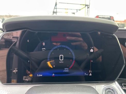 New 2026 Chevrolet Trax LT w/ Sunroof Package image 20