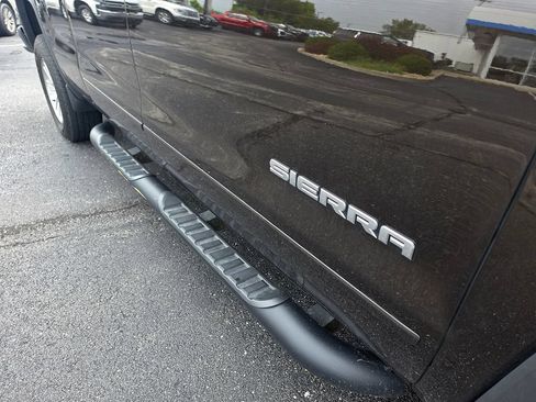 Used 2018 GMC Sierra 1500 SLE w/ SLE Value Package RWD image 13