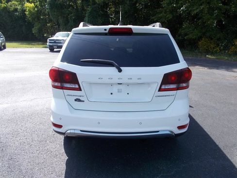 Used 2017 Dodge Journey Crossroad w/ Popular Equipment Group FWD image 15