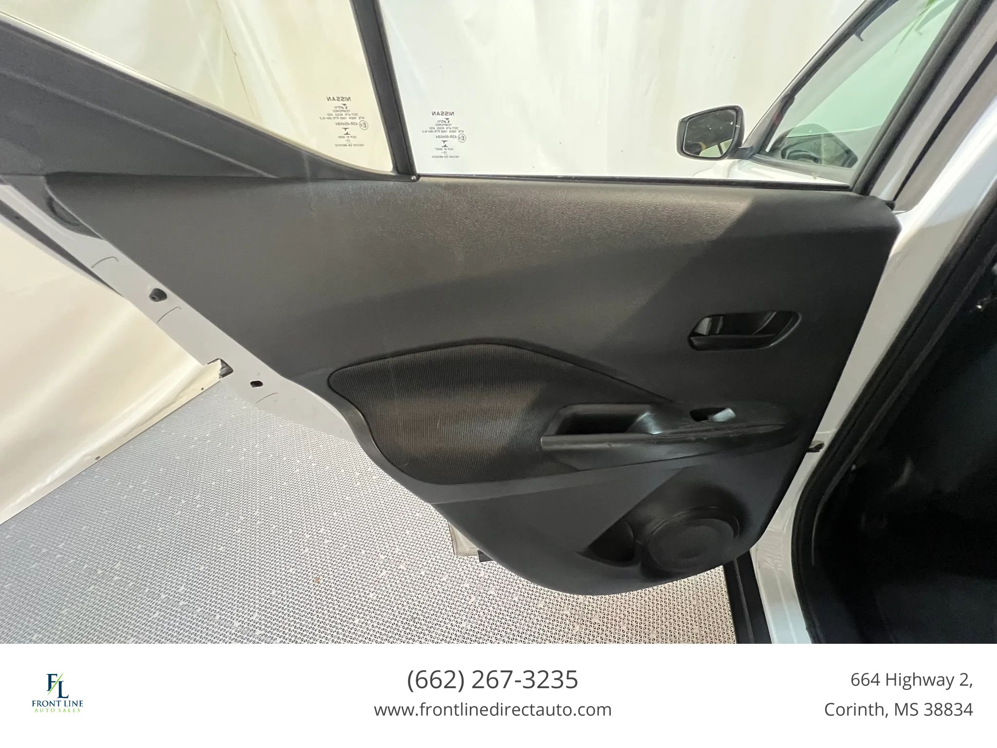 Used 2023 Nissan Kicks S FWD image 15