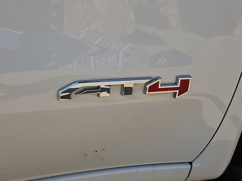 Used 2025 GMC Sierra 1500 AT4 AWD/4WD image 6