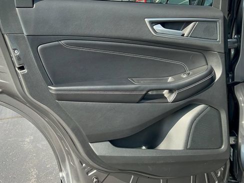 Certified 2024 Ford Edge Titanium w/ Equipment Group 301A AWD/4WD image 30