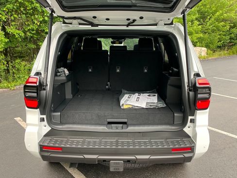 New 2026 Toyota 4Runner TRD Off-Road Premium AWD/4WD image 24