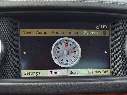 Used 2013 Mercedes-Benz SL 550 image 31