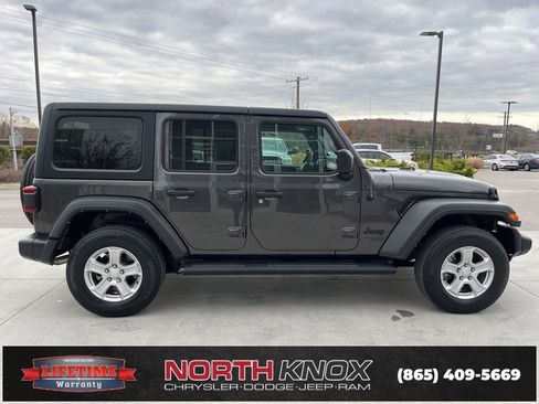 Used 2021 Jeep Wrangler Unlimited Sport image 20