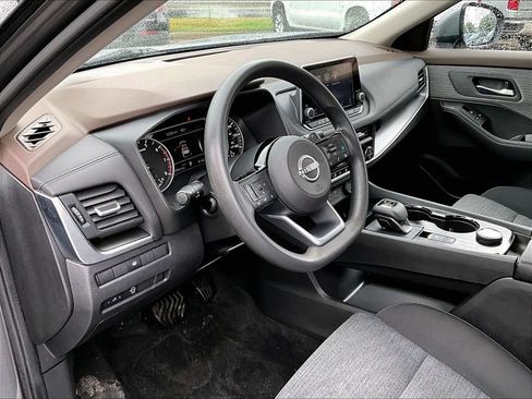 Used 2023 Nissan Rogue SV AWD/4WD image 8