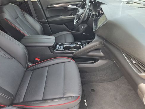 Used 2023 Buick Envision Essence w/ Technology Package I image 15