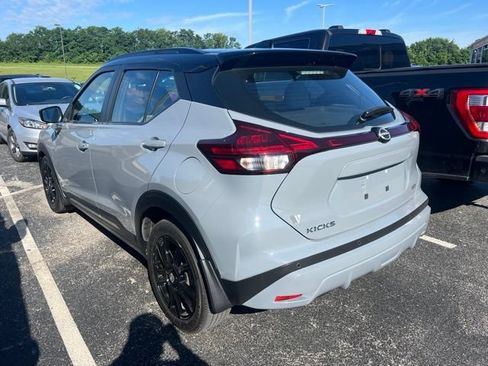 Used 2024 Nissan Kicks SR w/ SR Premium Package FWD image 4