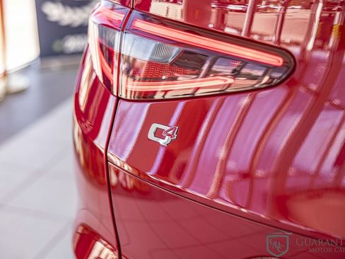 Used 2019 Alfa Romeo Stelvio AWD image 13