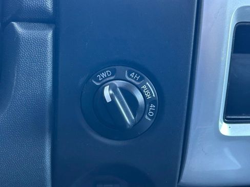 Used 2014 Nissan Titan PRO-4X AWD/4WD image 28