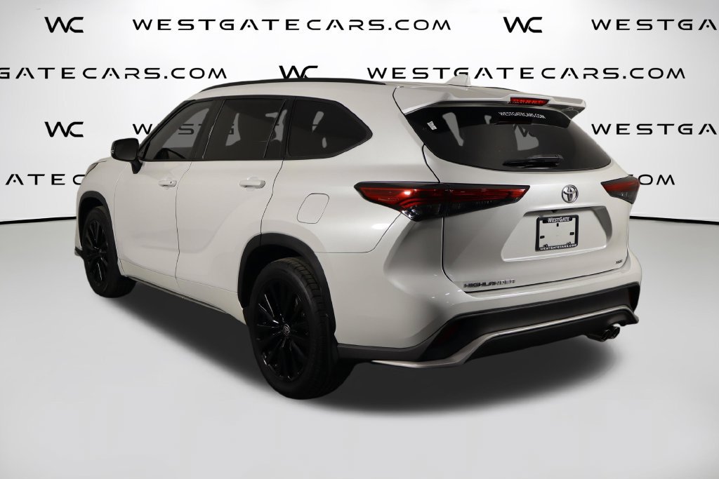 Used 2023 Toyota Highlander XSE FWD image 44
