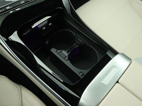 New 2026 Mercedes-Benz C 300 4MATIC Sedan image 6