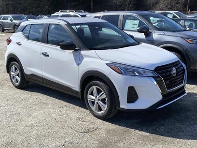 Certified 2025 Nissan Kicks Play S