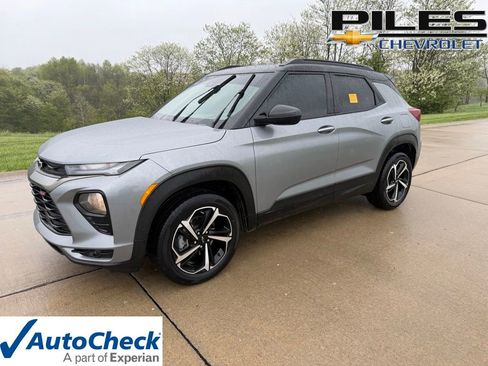 Used 2023 Chevrolet TrailBlazer RS w/ Convenience Package image 1