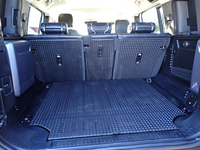 Used 2020 Land Rover Defender 110 SE AWD/4WD image 7