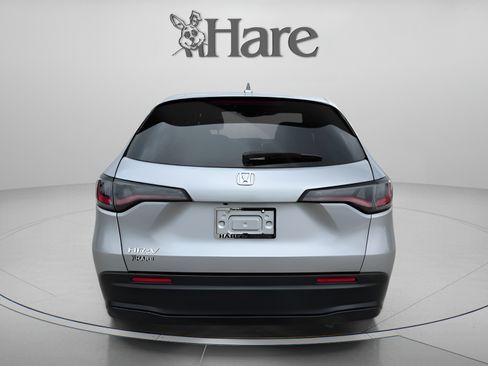 Certified 2026 Honda HR-V LX image 4
