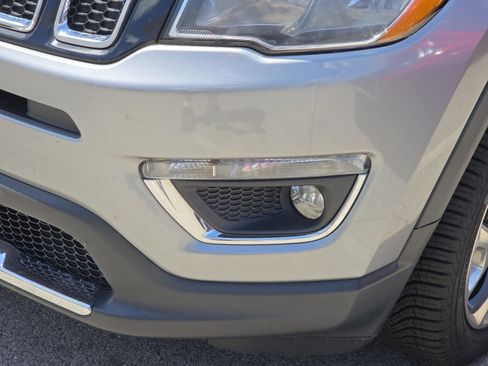 Used 2020 Jeep Compass Limited w/ Safety & Security Group AWD/4WD image 6