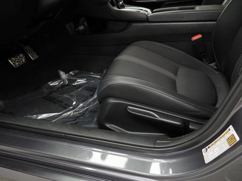 Used 2019 Honda Civic Sport image 40