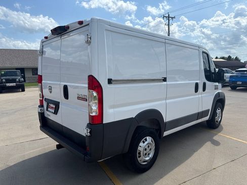 Used 2018 RAM ProMaster 1500 w/ Interior Convenience Group image 5