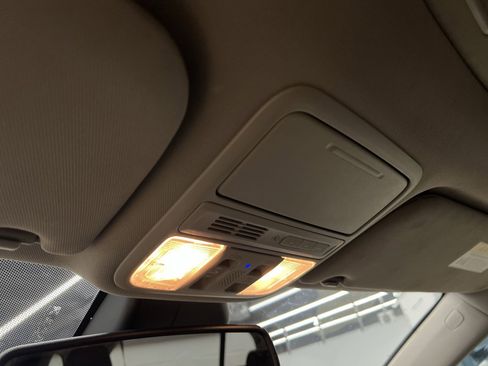 Used 2014 Honda Odyssey EX-L image 30