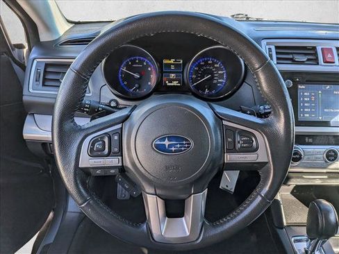 Used 2016 Subaru Outback 2.5i Premium image 13