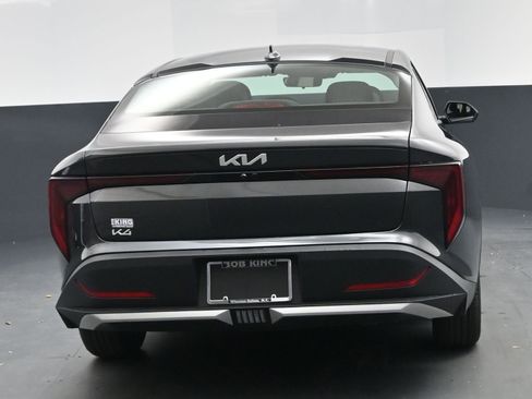 New 2025 Kia K4 LXS image 13