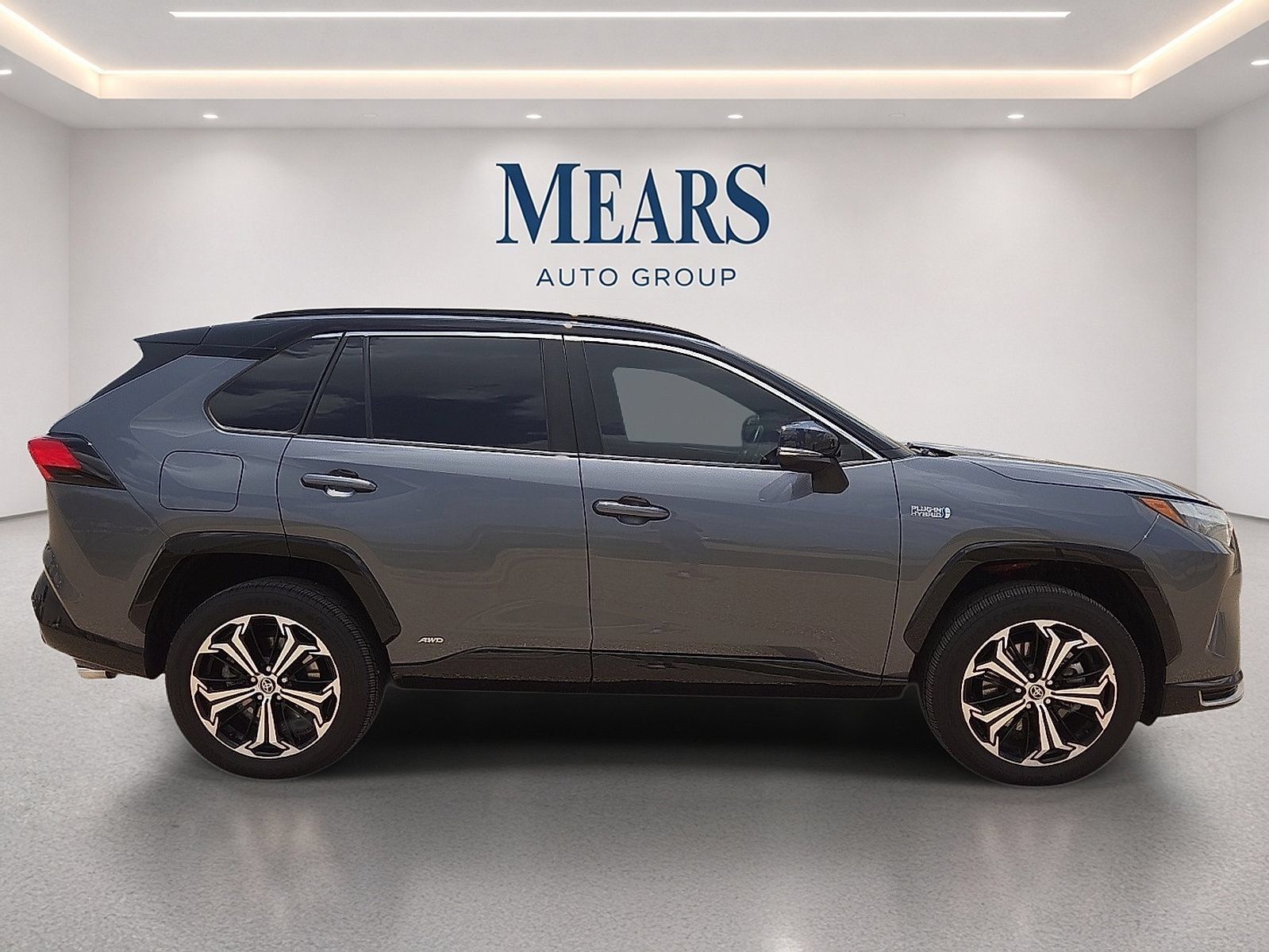 Used 2023 Toyota RAV4 XSE AWD/4WD image 6