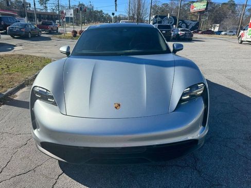 Used 2021 Porsche Taycan RWD image 8