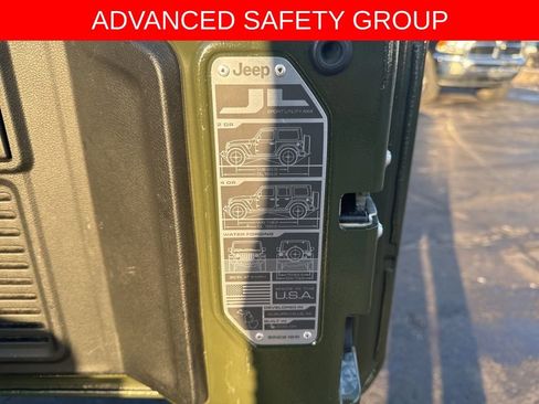 Used 2021 Jeep Wrangler Unlimited Rubicon image 45