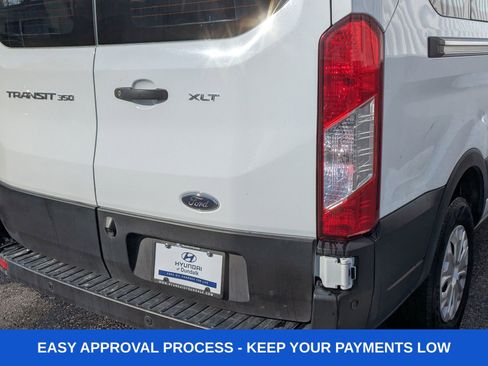Used 2022 Ford Transit 350 XLT RWD image 8
