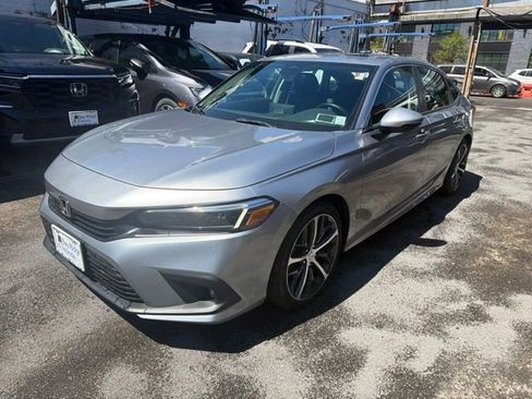 Certified 2023 Honda Civic Touring image 1