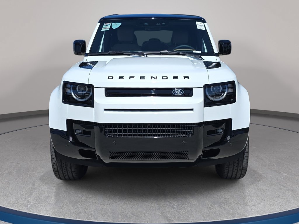New 2026 Land Rover Defender 110 X-Dynamic SE AWD/4WD image 2