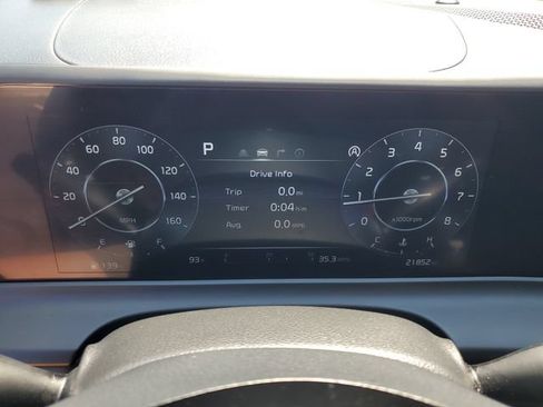 Used 2024 Kia Seltos EX FWD image 13