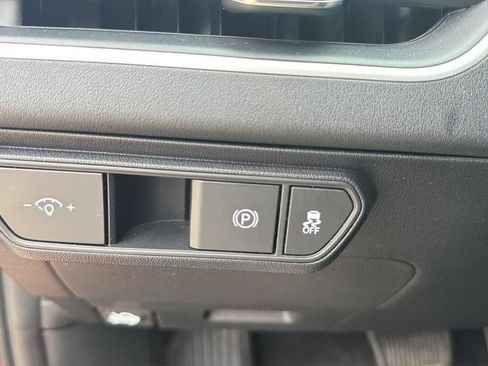 Used 2025 Kia K4 FWD image 23