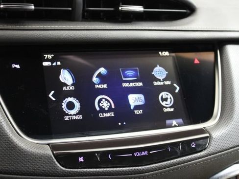 Used 2019 Cadillac XT5 FWD image 12