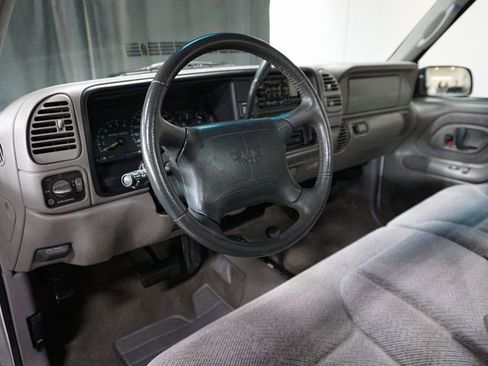 Used 1997 GMC Sierra 1500 4x4 Regular Cab w/ Marketing Option Pkg 3 image 9