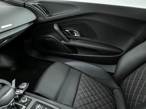 Used 2023 Audi R8 V10 performance image 37