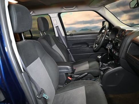 Used 2016 Jeep Patriot Sport FWD image 48