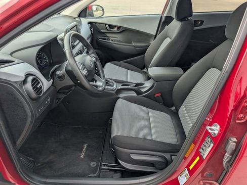 Used 2020 Hyundai Kona SEL w/ Cargo Package image 2