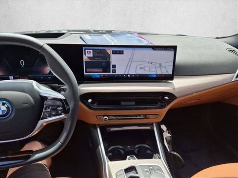 Used 2025 BMW i4 eDrive40 w/ Premium Package RWD image 15