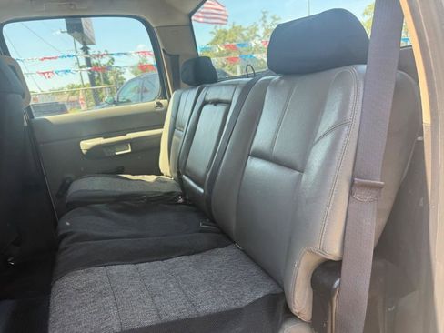 Used 2009 Chevrolet Silverado 2500 W/T RWD image 24