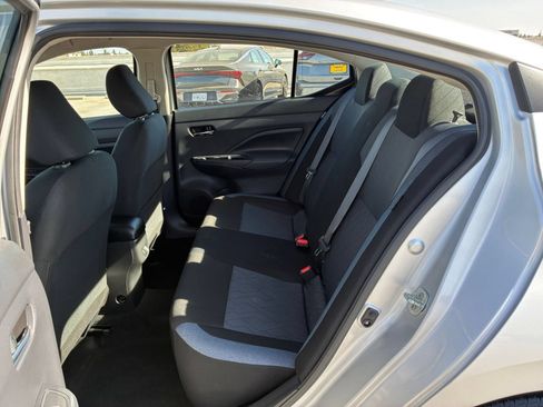 Used 2025 Nissan Versa SV FWD image 23